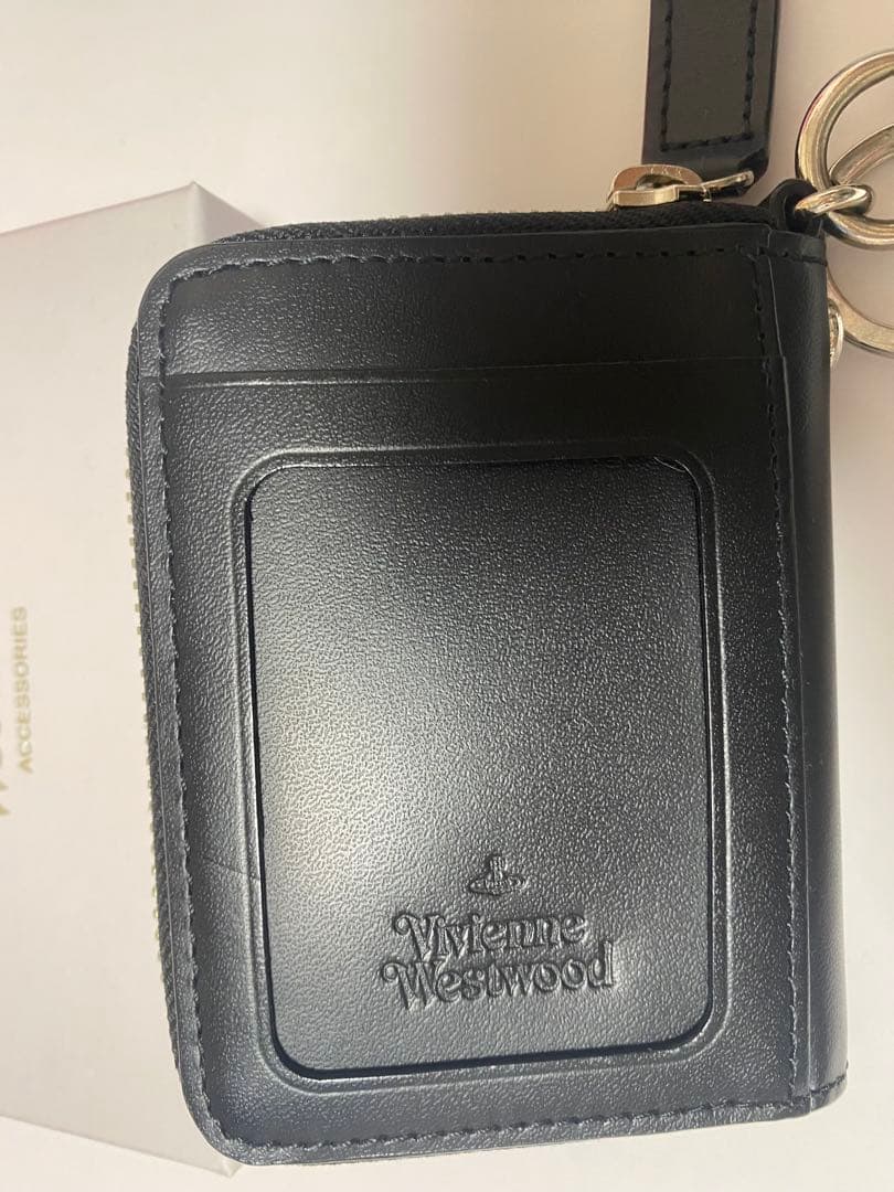 Vivienne Westwood ブラック・カードケース