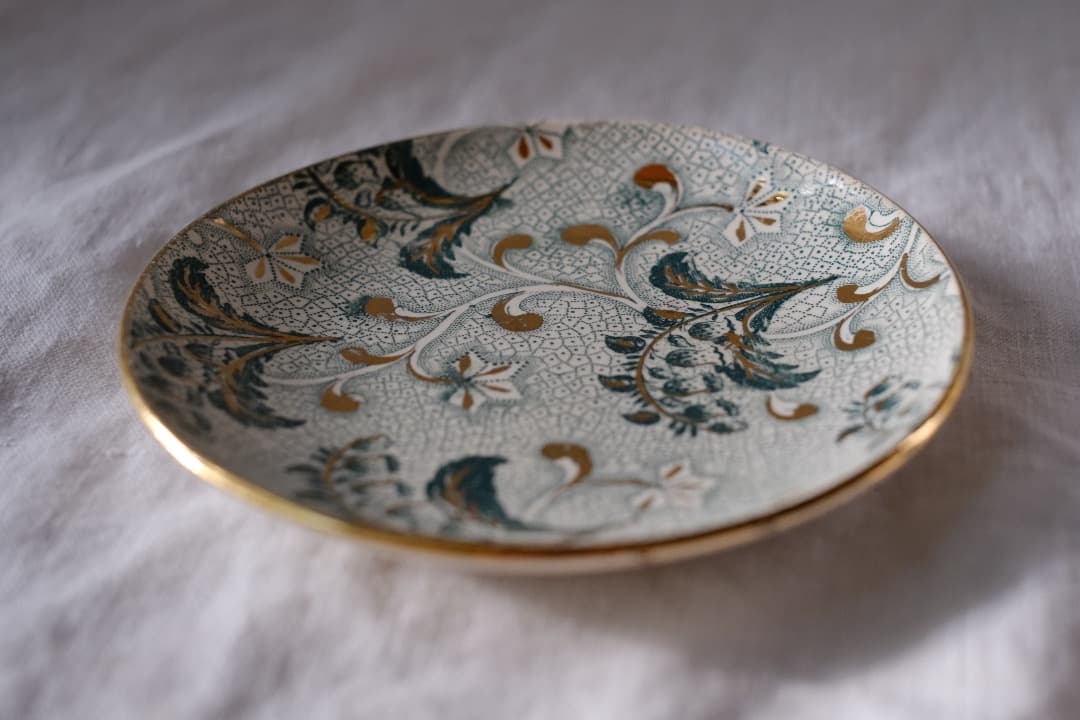 【Holiday Sale】フランスアンティーク｜クレイユ・エ・モントローの小皿