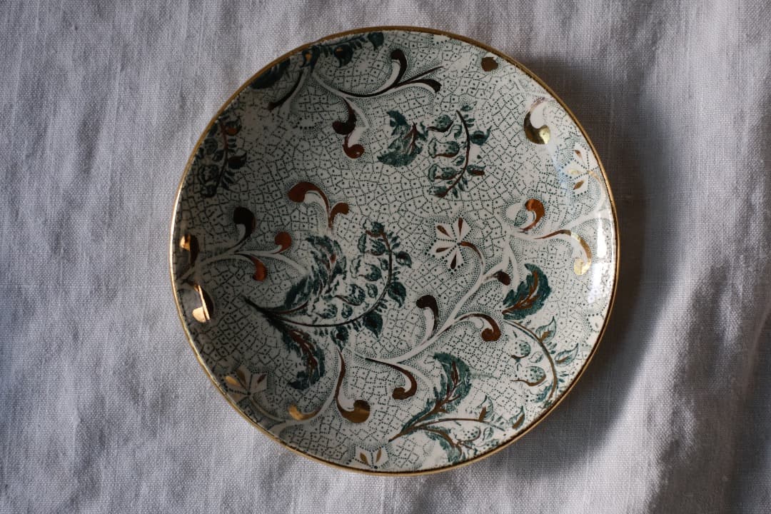 【Holiday Sale】フランスアンティーク｜クレイユ・エ・モントローの小皿