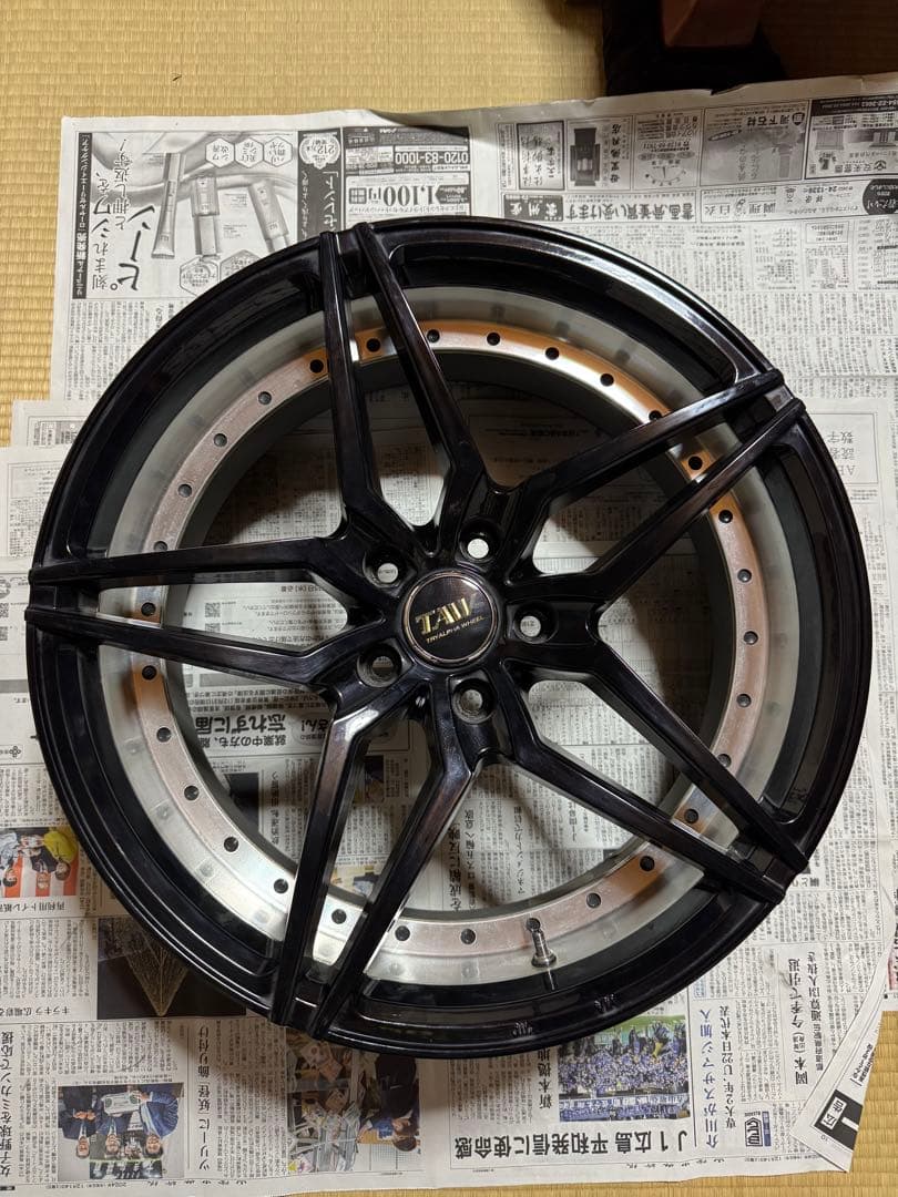 アルファード30 後期19インチ ホイール