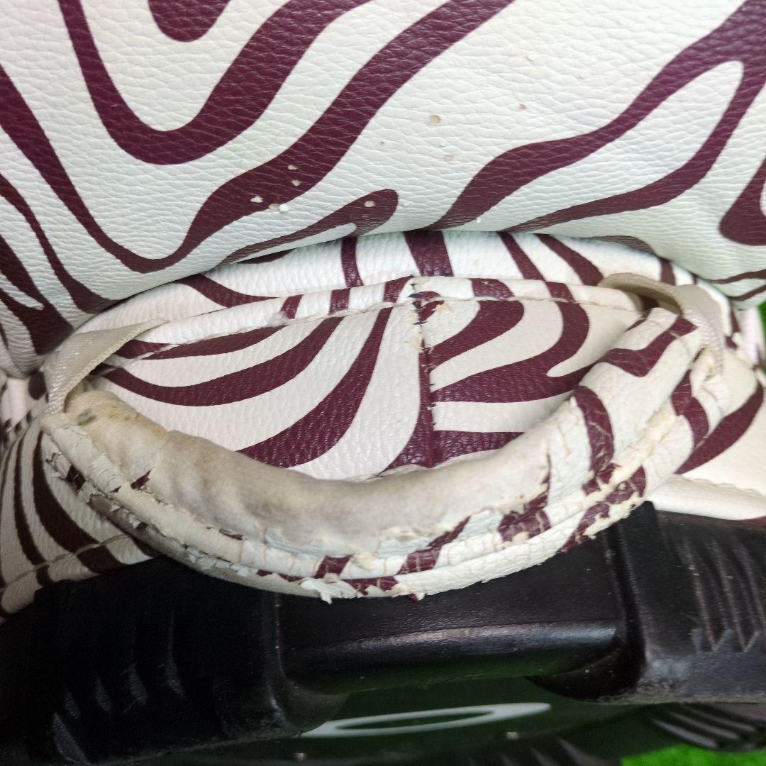 ゼブラ柄 ゴルフキャディバッグ OAKLEY