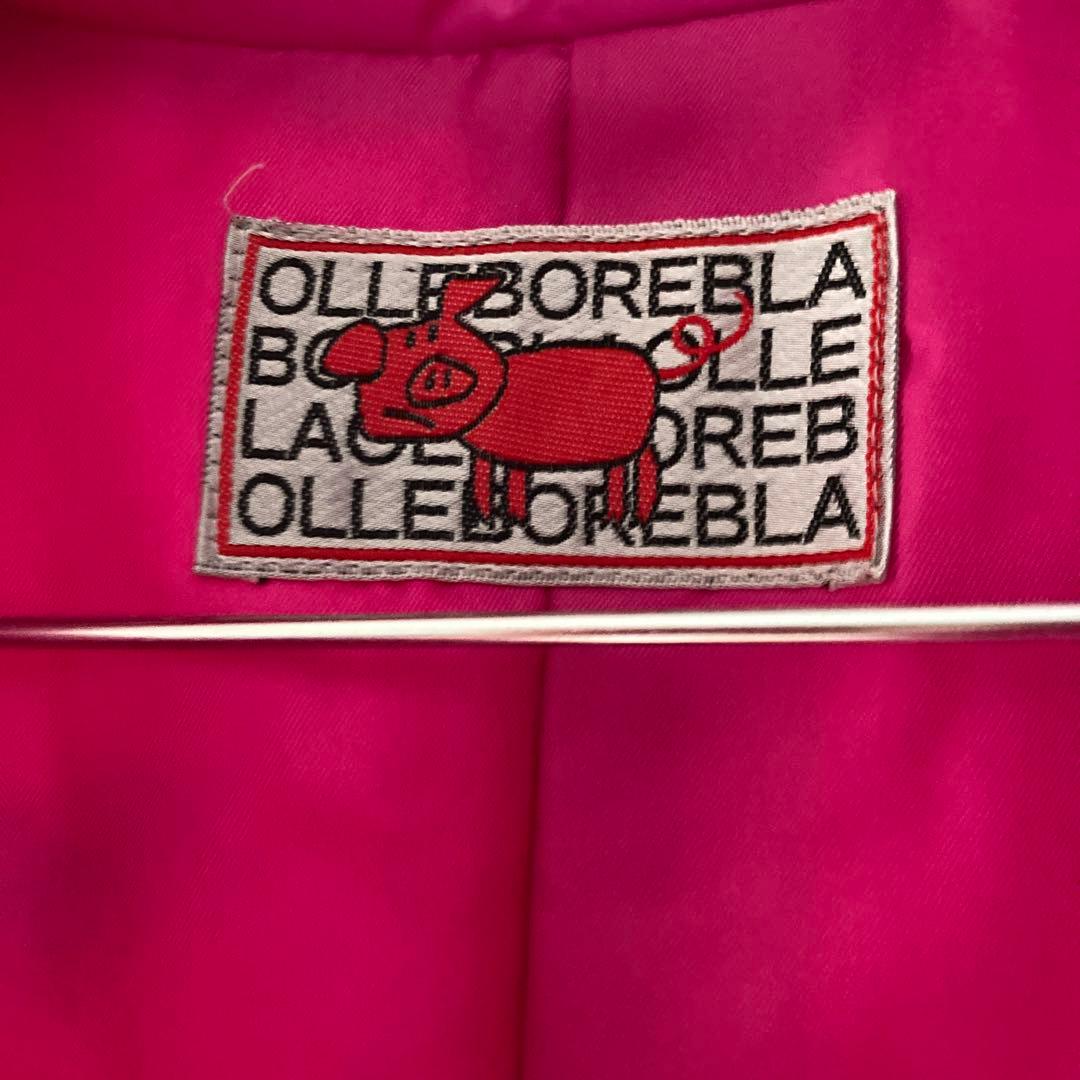 アルベロベロ ぶたさん刺繍 ダウンベスト