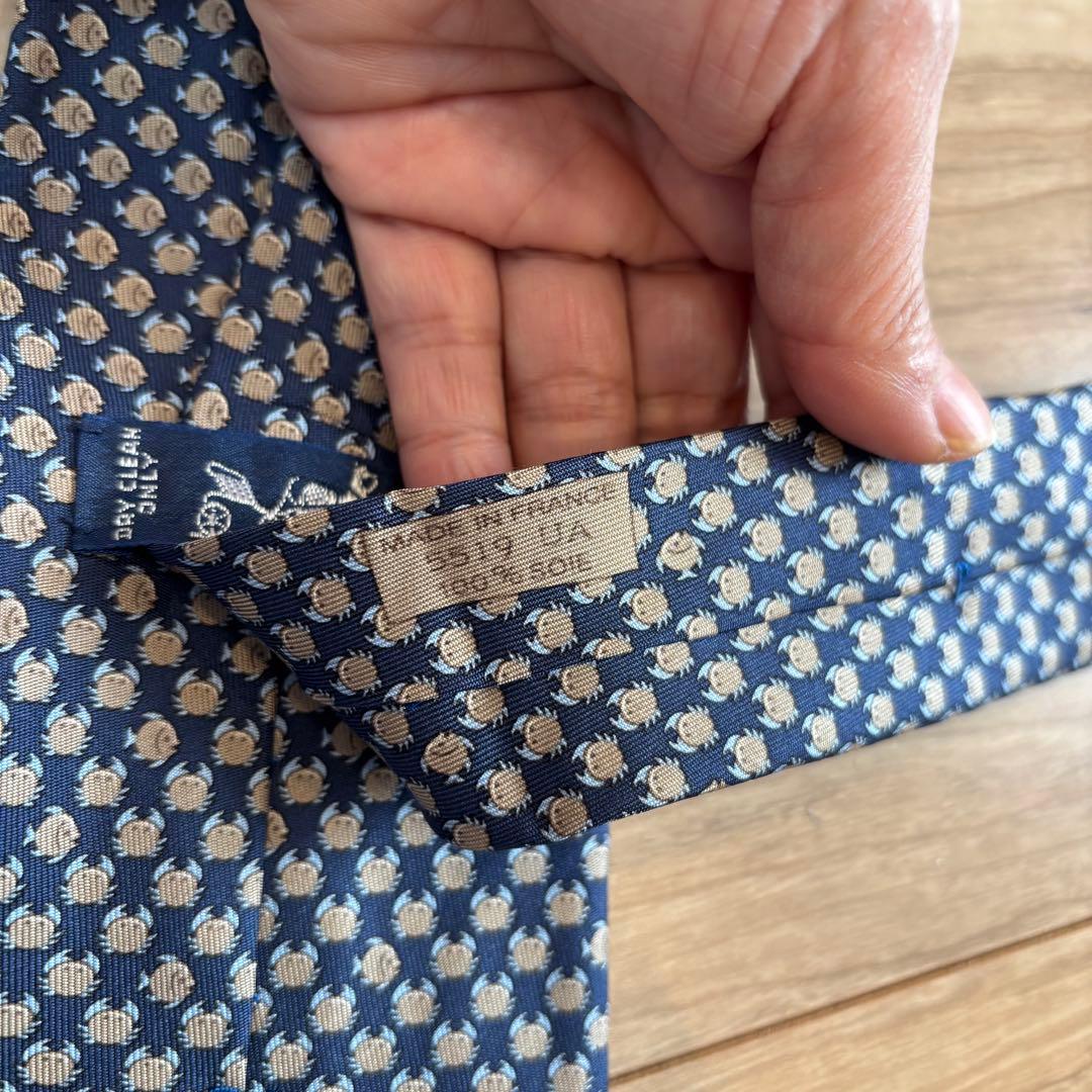 新品　未使用品　ネクタイ HERMES エルメス ネイビー　紺　魚とカニ　海