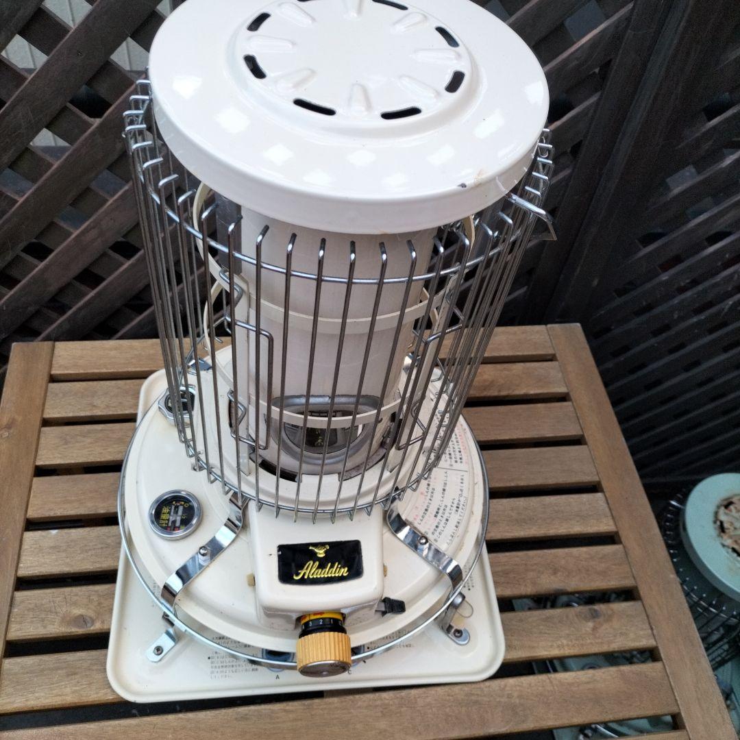 アラジン。 純正芯交換済。メンテナンス済。取説付。クリーム