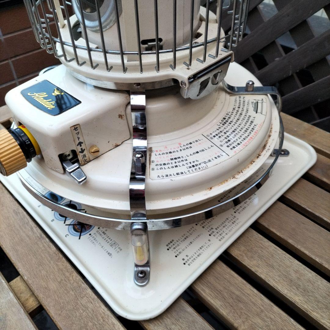 アラジン。 純正芯交換済。メンテナンス済。取説付。クリーム