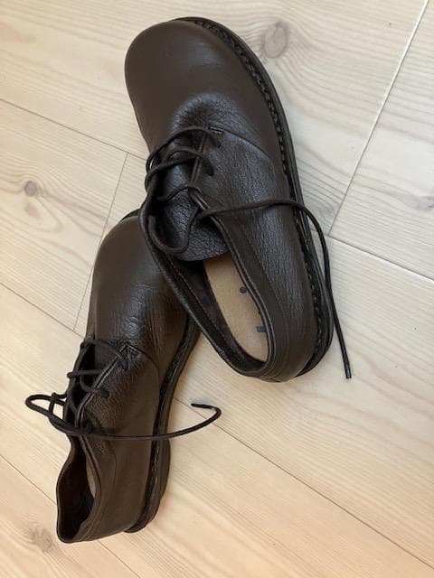 Trippen Comfy 40 鹿革（ALB/アルビノレザー）