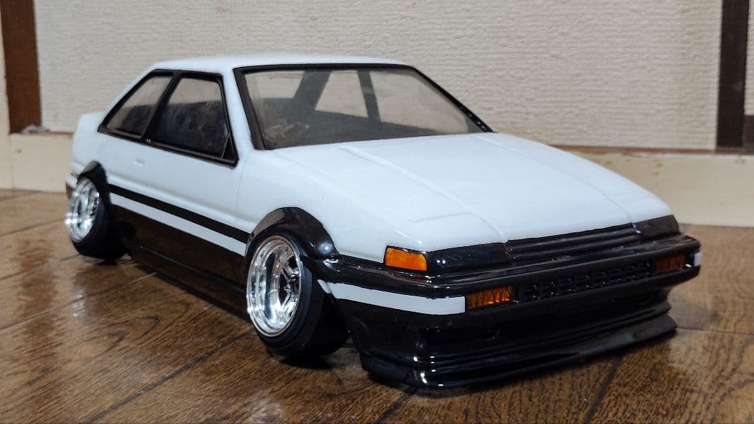 パンドラRC トヨタ AE86 2ドア トレノ パンダ 塗装済みボディ