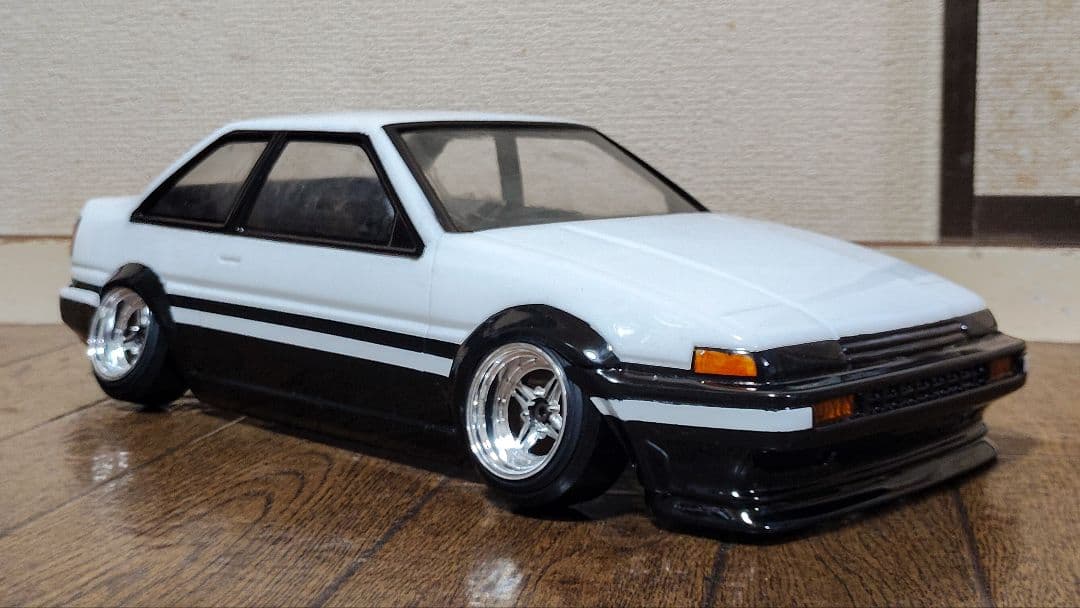 パンドラRC トヨタ AE86 2ドア トレノ パンダ 塗装済みボディ