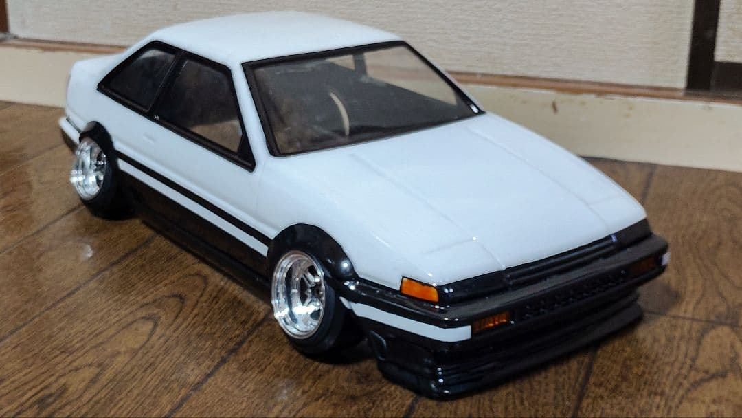パンドラRC トヨタ AE86 2ドア トレノ パンダ 塗装済みボディ