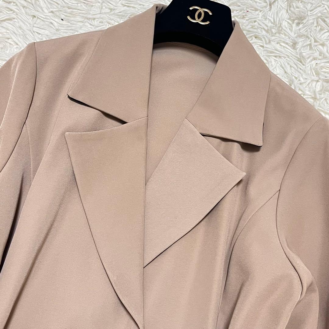 【新品タグ付き✨️】ジェンヌ オードリーフレアトレンチコート Lサイズ