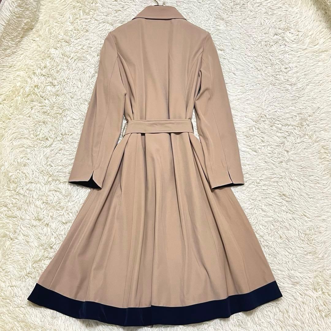 【新品タグ付き✨️】ジェンヌ オードリーフレアトレンチコート Lサイズ