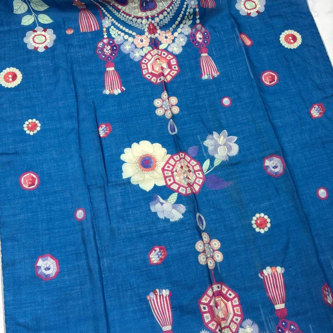 0902 レオナール　ストール　花柄　ブルー　汚れ,糸ツレあり.※値下げ不可.