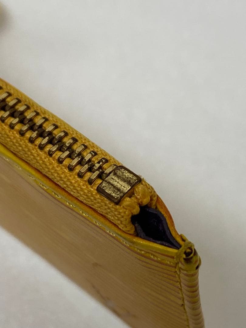 3-2860 LOUIS VUITTON ルイヴィトン　エピ ケース