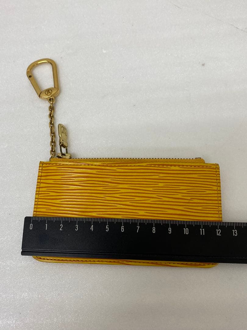 3-2860 LOUIS VUITTON ルイヴィトン　エピ ケース