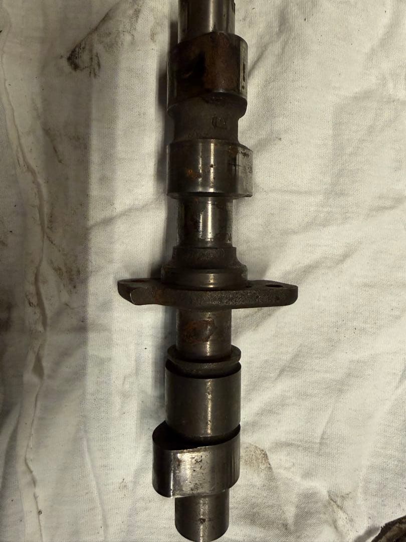 cb400t カムシャフト