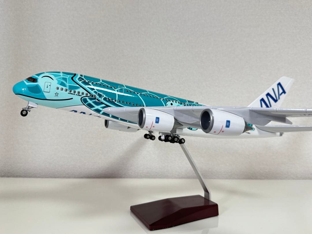 超レアANAエアバスA380大型モデル フライングホヌ3号機カイくん1/160