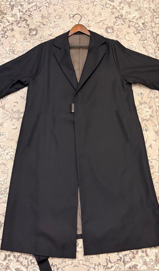 Lui's タイロッケンコート