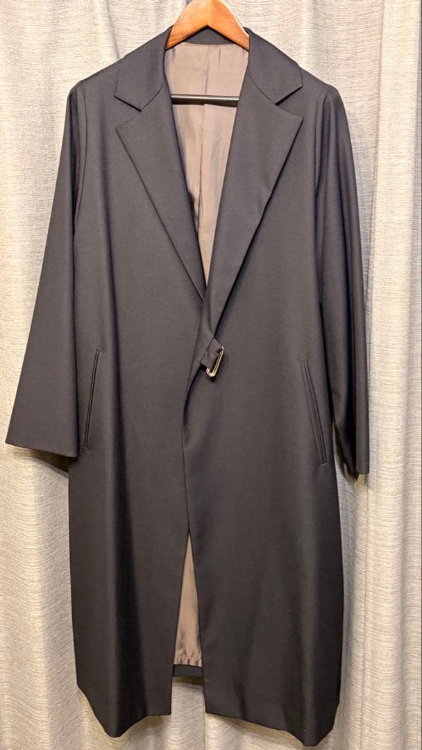 Lui's タイロッケンコート