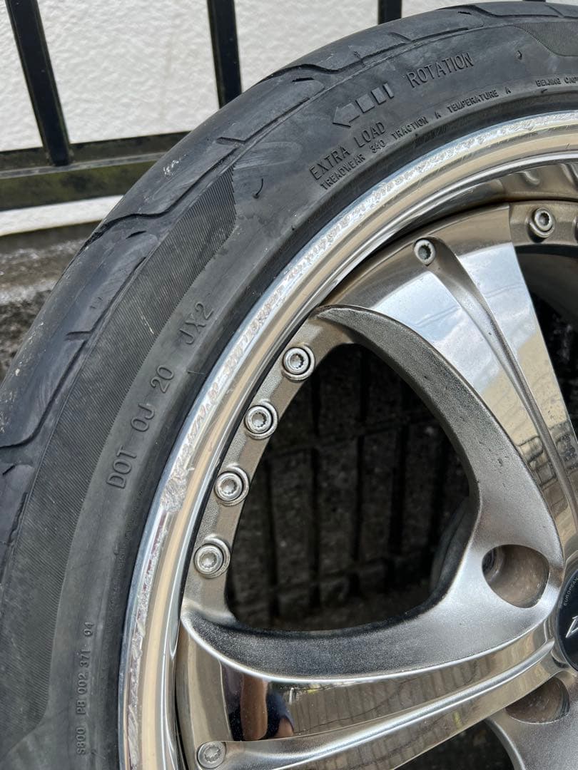 ヴィエナ クラージュ 18インチ 8J+29