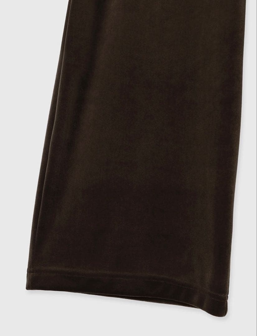 【美品】アニュアンス 完売品 ベロアカットオールインワM