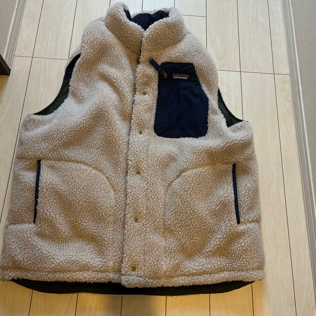 値下げ‼️ パタゴニア　リバーシブル　ビビー　ダウンベスト　ボア　L