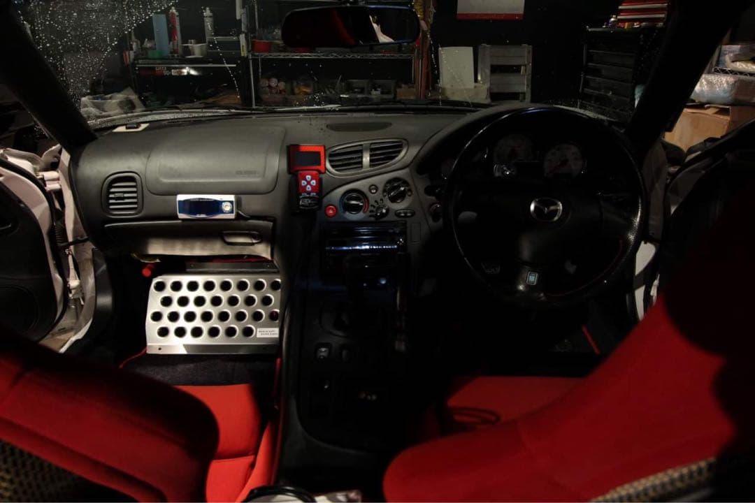 RX-7 FD3S用 カーショップグロウ オリジナル助手席アルミフットプレート