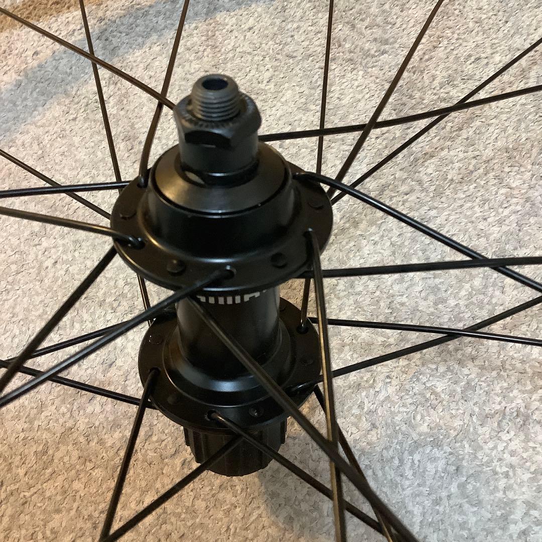 シマノ　ホイール　WH-RS100 前後セット