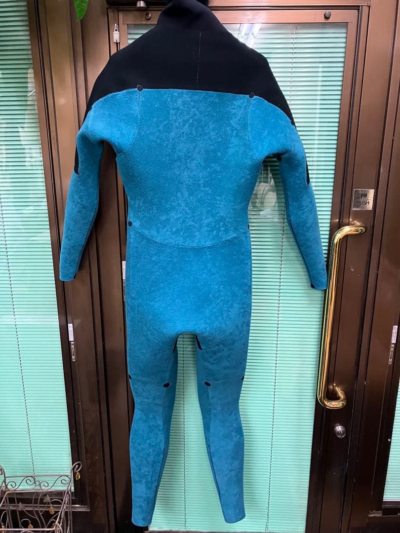 値下げ湘南発！国産MODISHウエットスーツＬサイズ　３ミリセミドライ起毛