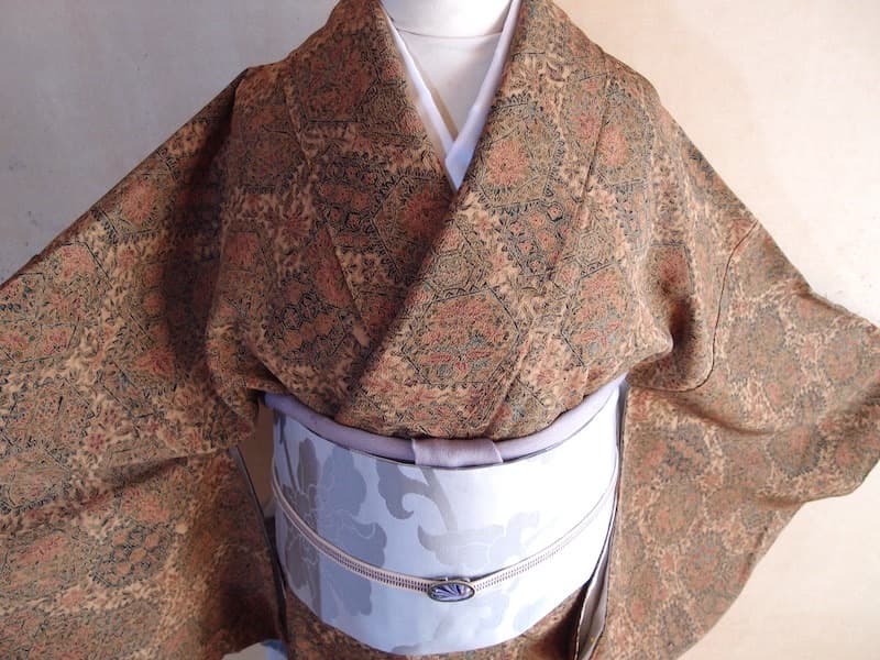 未使用　染め小紋（更紗文）裄65 正絹美品