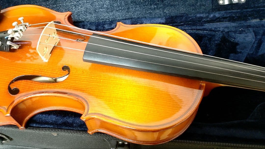 年末セール　ルーマニア製　HORA　REGHIN　バイオリン　1/2　子供用