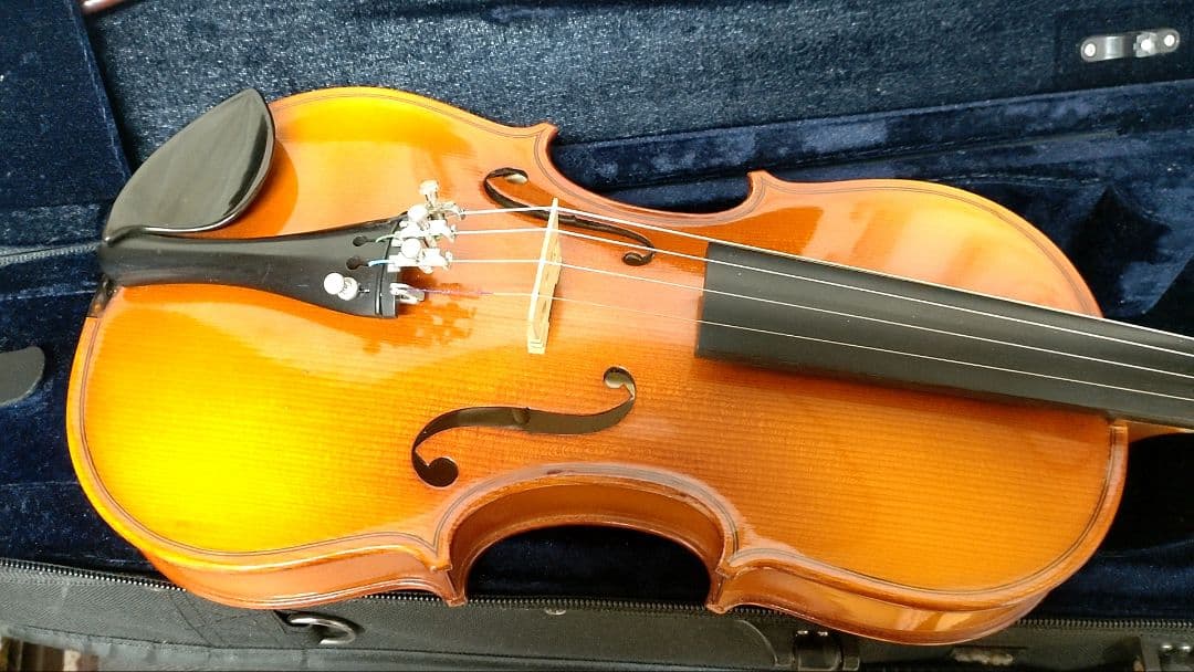 年末セール　ルーマニア製　HORA　REGHIN　バイオリン　1/2　子供用