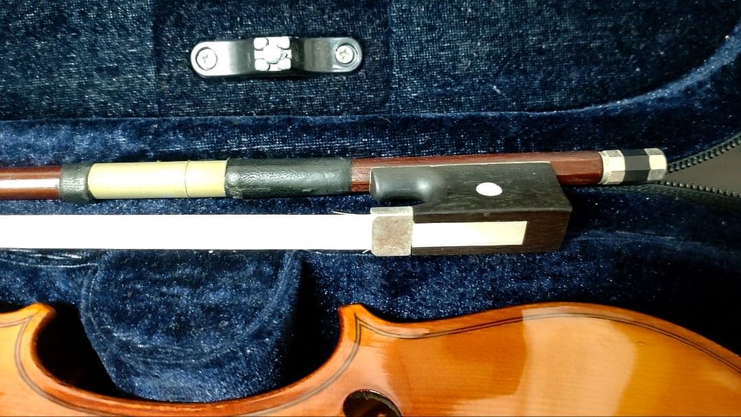 年末セール　ルーマニア製　HORA　REGHIN　バイオリン　1/2　子供用