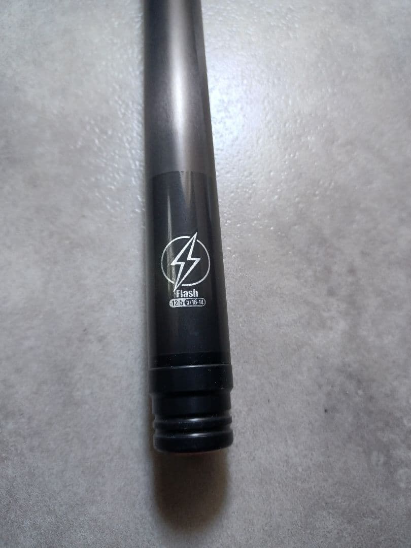 ビリヤードキュー　 HOWフラッシュシャフト5/16 14山 カーボンシャフト