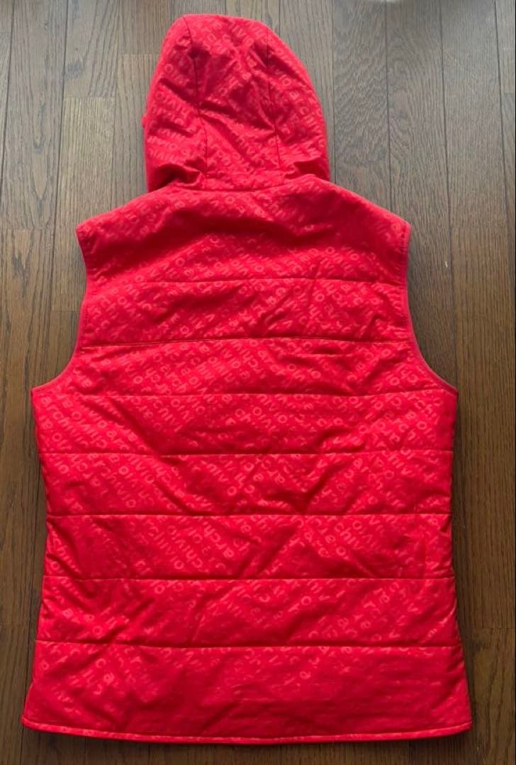 【1/29（木）までの限定価格】ARCHIVIO フード付きベストとキャップ