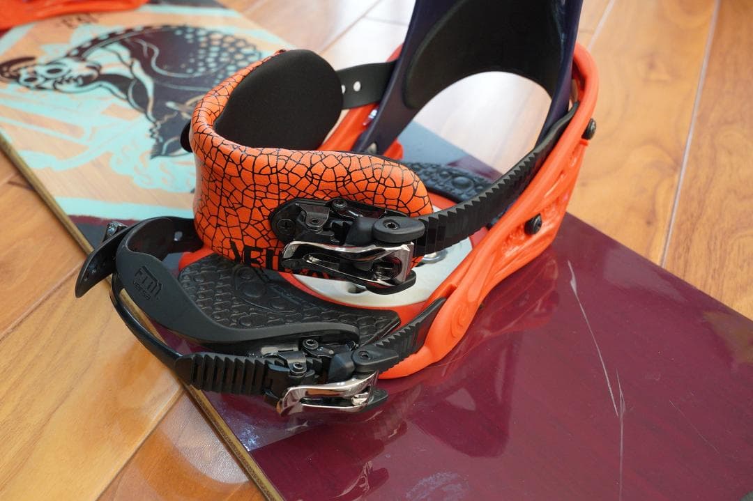 SALOMON スノーボード 153cm FLUX PR Mサイズ