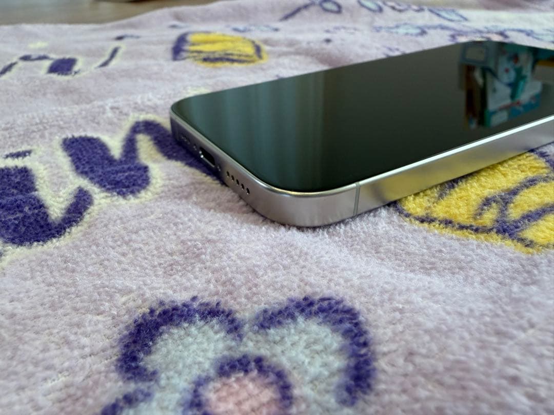 iPhone 15 Pro 128GB ホワイト Apple購入 SIMフリー