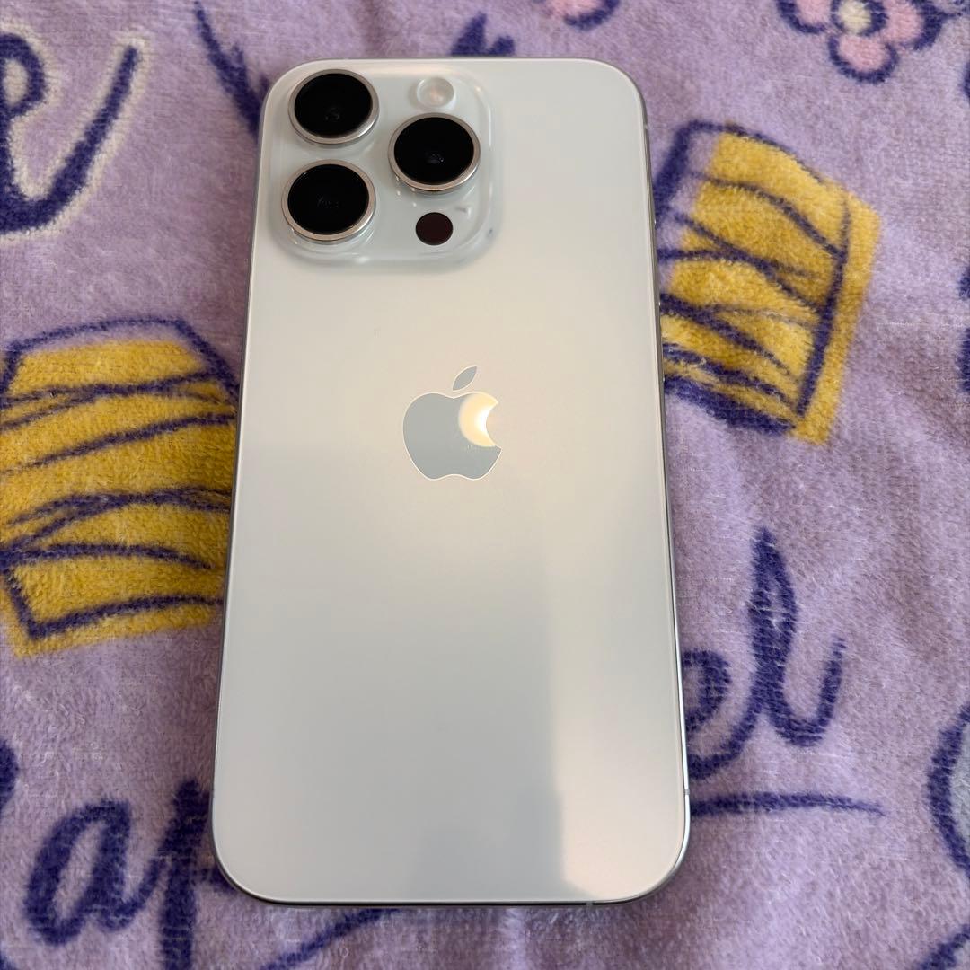 iPhone 15 Pro 128GB ホワイト Apple購入 SIMフリー