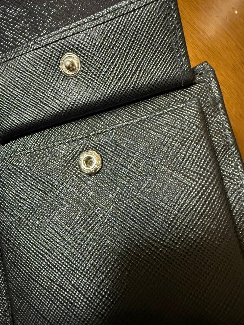 【美品】PRADA SAFFIANO LEATHER WALLET