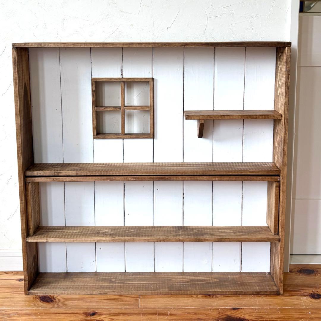 小さな窓の飾り棚　什器　ガーデン雑貨