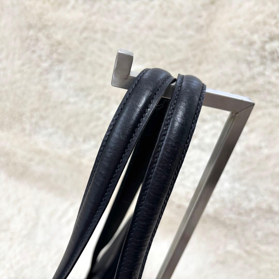 GUCCI グッチ キャンバス GG柄 シマ 黒 トートバッグ ビジネス 肩掛け