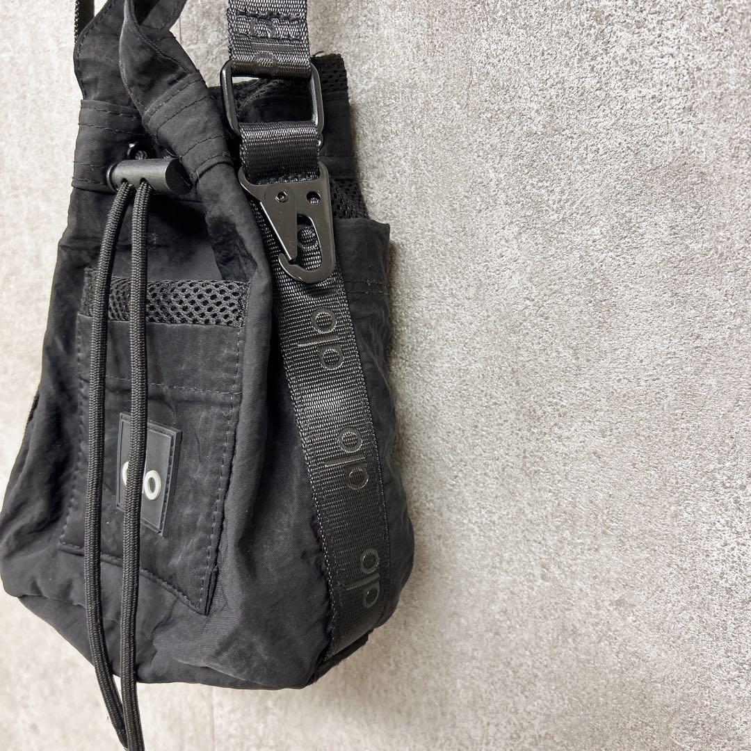 アローヨガ alo Yoga ショルダーバッグ ポーチ バケットバッグ