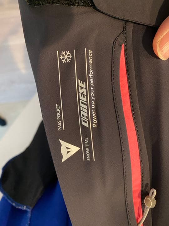 美品dainese最高品質高機能スキージャケットダイネーゼレディースSスノボ