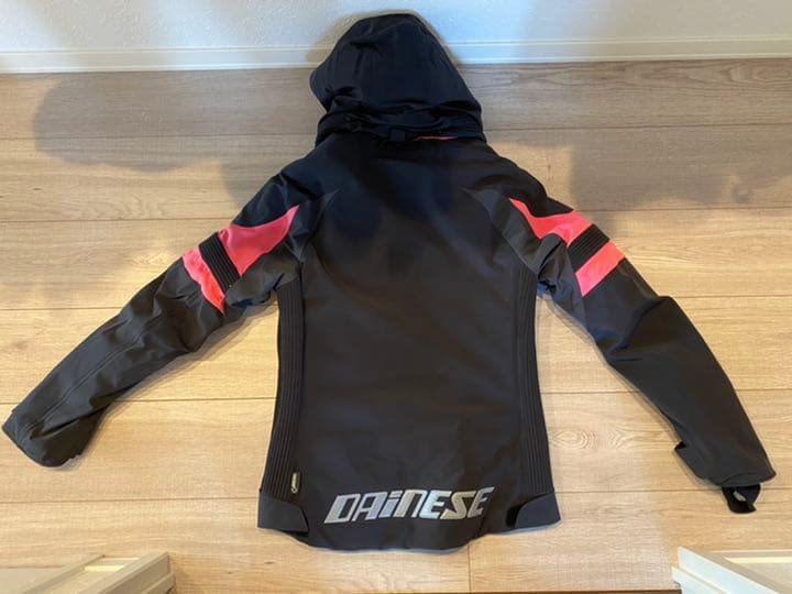 美品dainese最高品質高機能スキージャケットダイネーゼレディースSスノボ