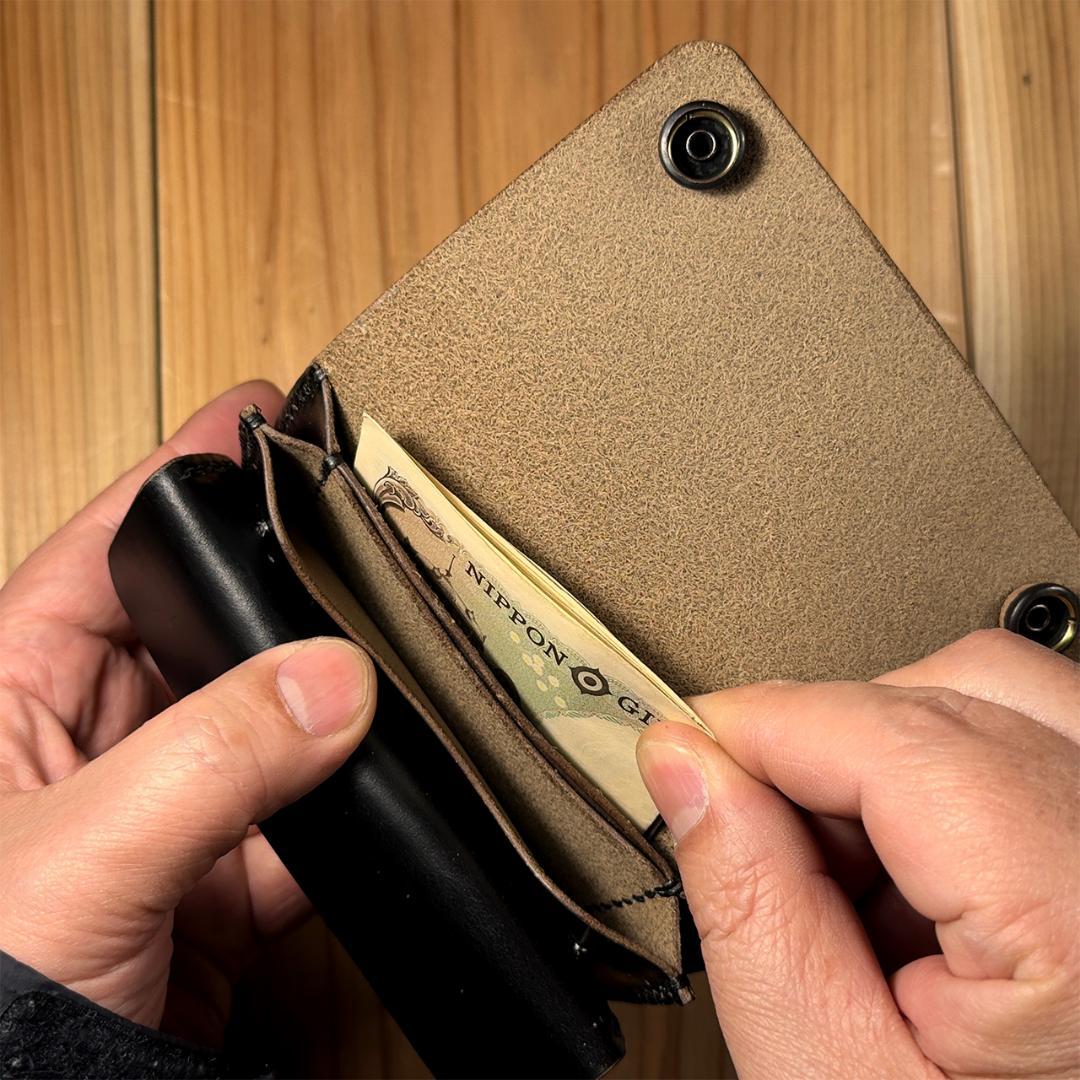 クロムエクセル（ブラック茶芯）｜ショートトラッカーウォレット【金具ブラック仕様】