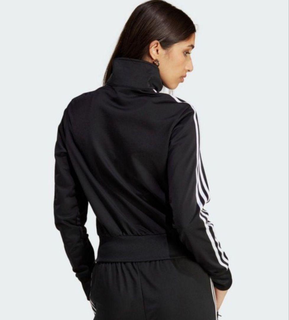 アディダス 黒 ファイヤーバード 襟高 トラックトップ ジャージ女性XL人気短丈