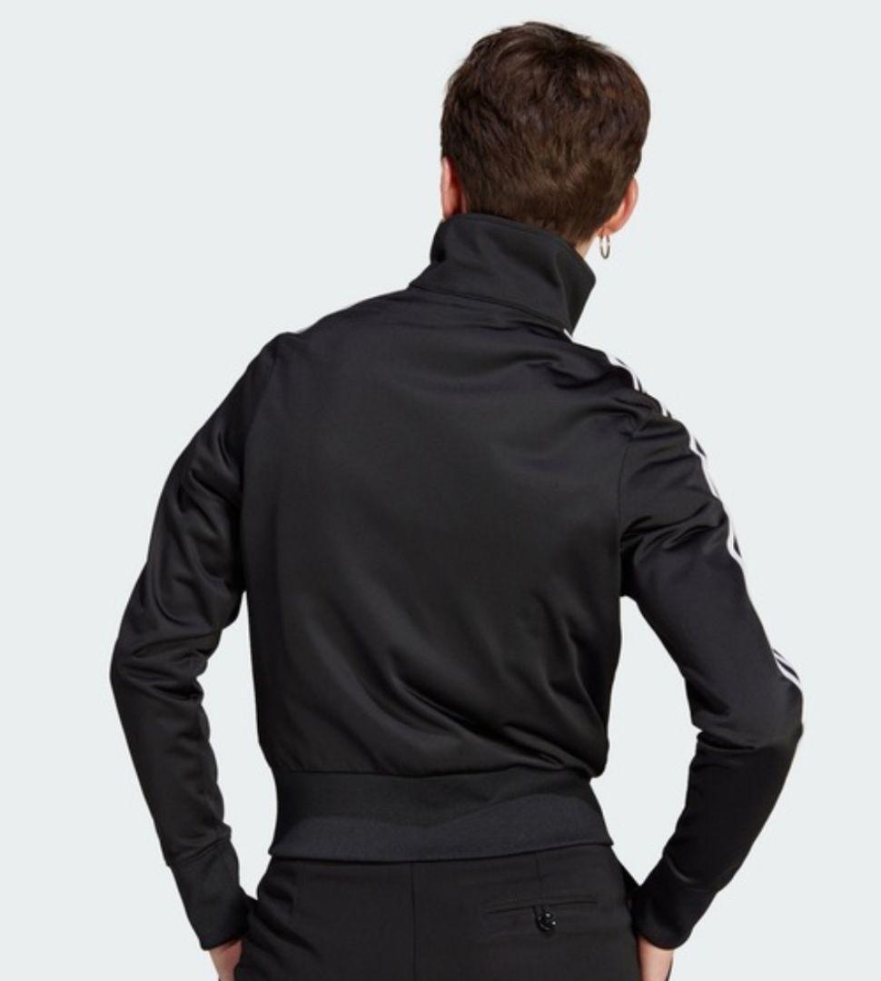 アディダス 黒 ファイヤーバード 襟高 トラックトップ ジャージ女性XL人気短丈