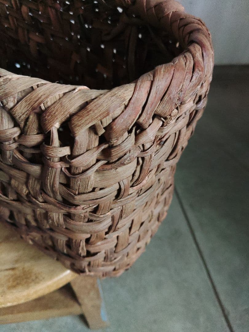 信州安曇野の山葡萄かごバッグ　里山手仕事02