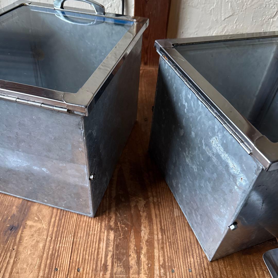 昭和レトロ　駄菓子屋　お菓子屋　スマートケース　2個　ブリキケース　スコップ付き