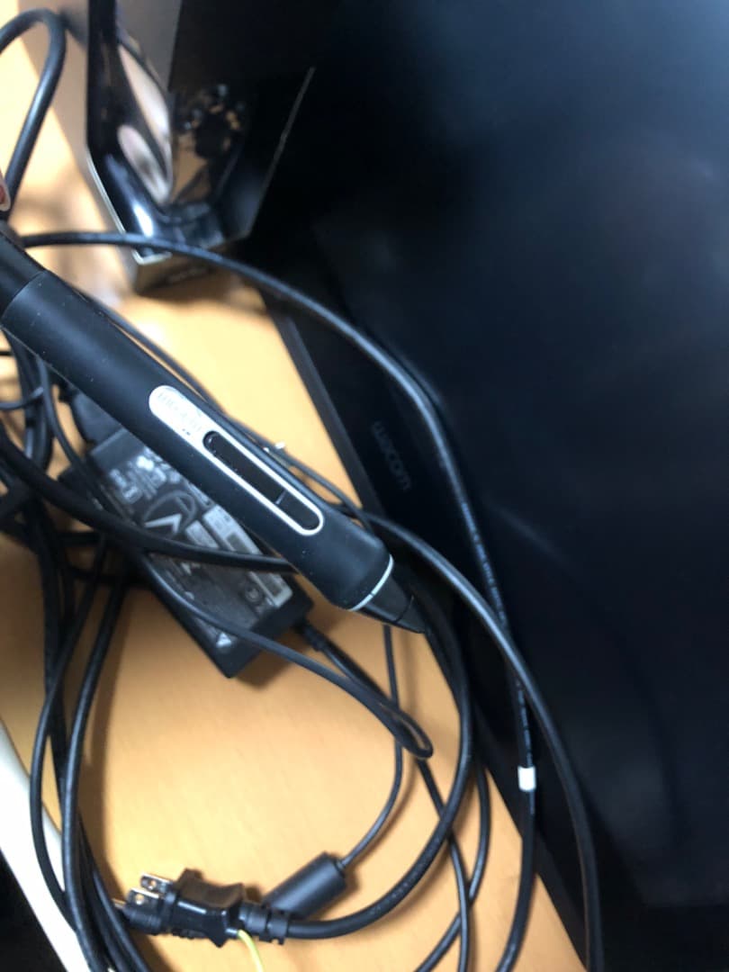 wacom cintiq 22 【スタンド・ケーブル・プロペン2 ・タブメイト】