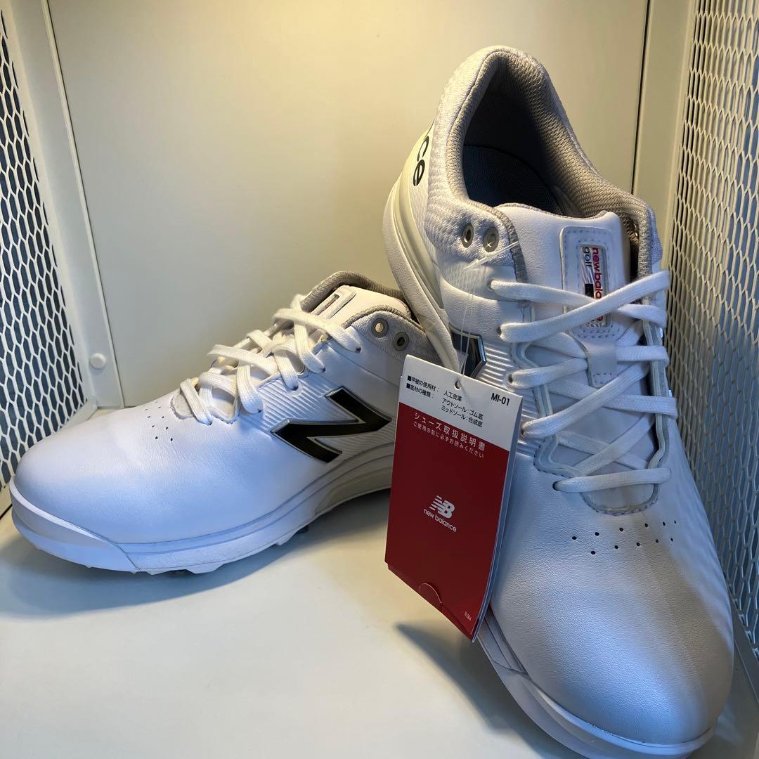 未使用　New Balance ゴルフシューズ UG2500ホワイト